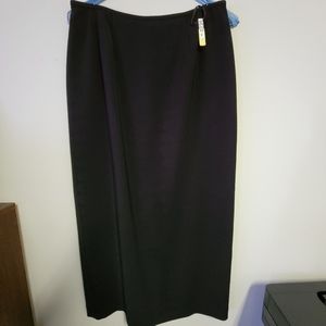 Le Suit black skirt